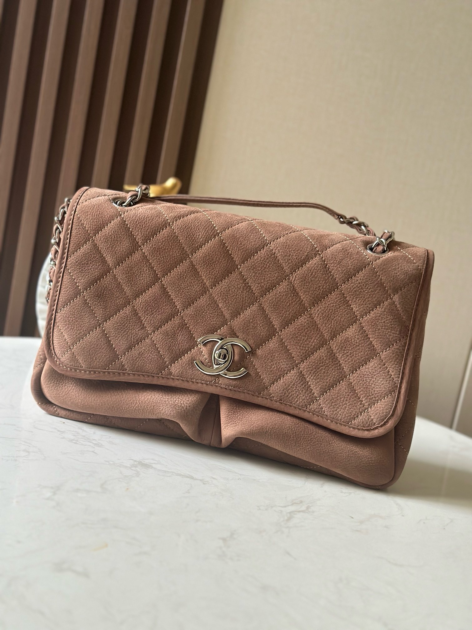 TOP CHANEL Oversized Logo Suede Double Pocket Chain Flap Bag 34x25x10cm- 2 Colors