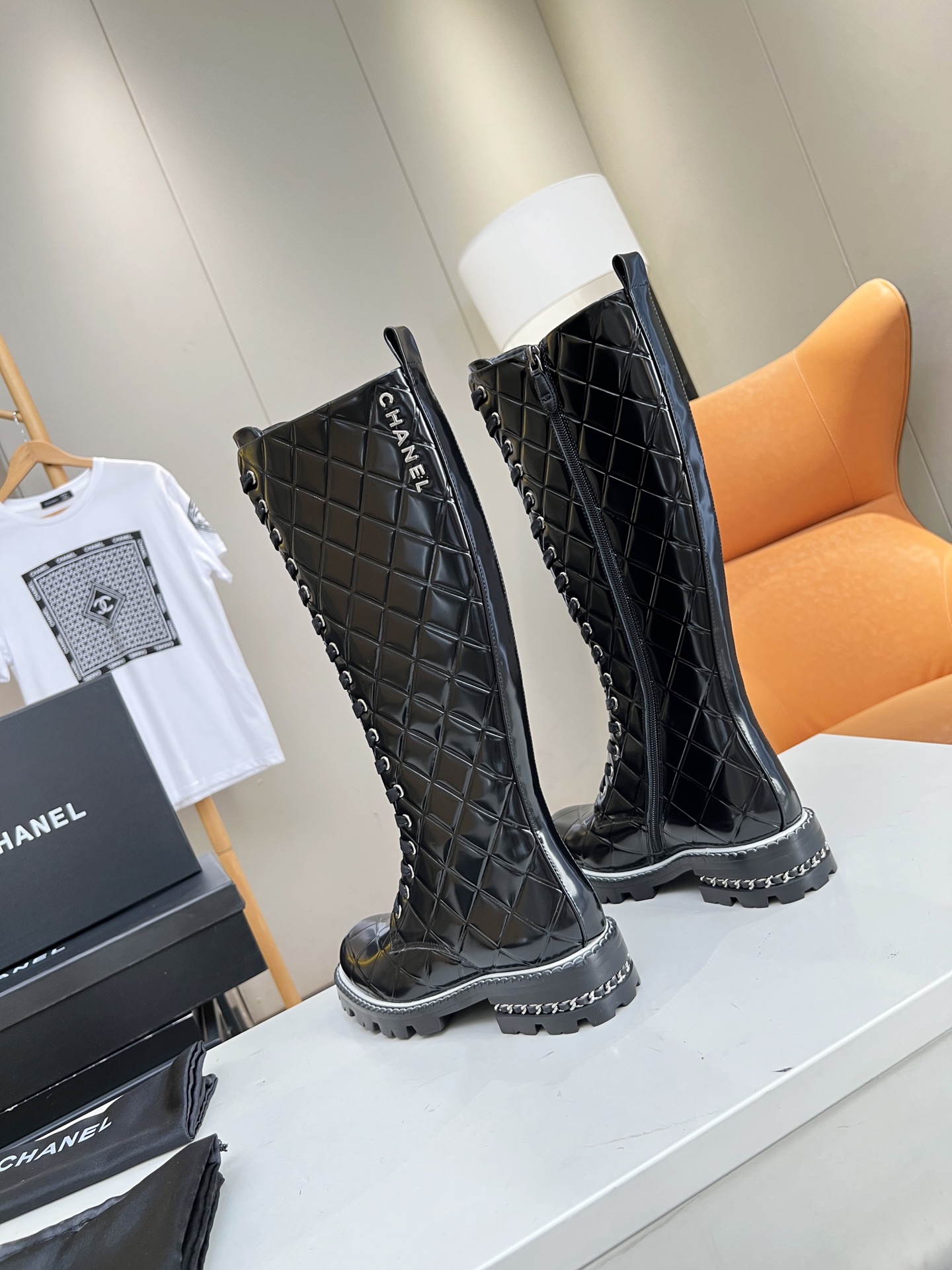 TOP CHANEL Cowhide Embossed Classic Martin Boots - Black