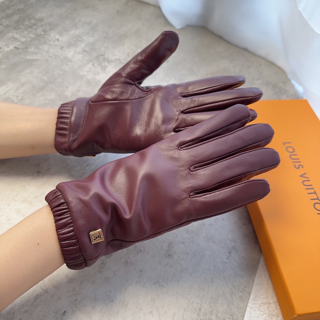 TOP Louis Vuitton LV LV Women's Sheepskin Gloves - Two Colors
