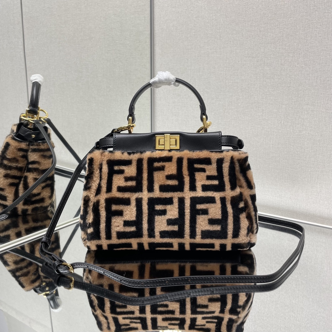 TOP FENDI Autumn And Winter New Wool Peekaboo Bags 27x25x14CM - GHW