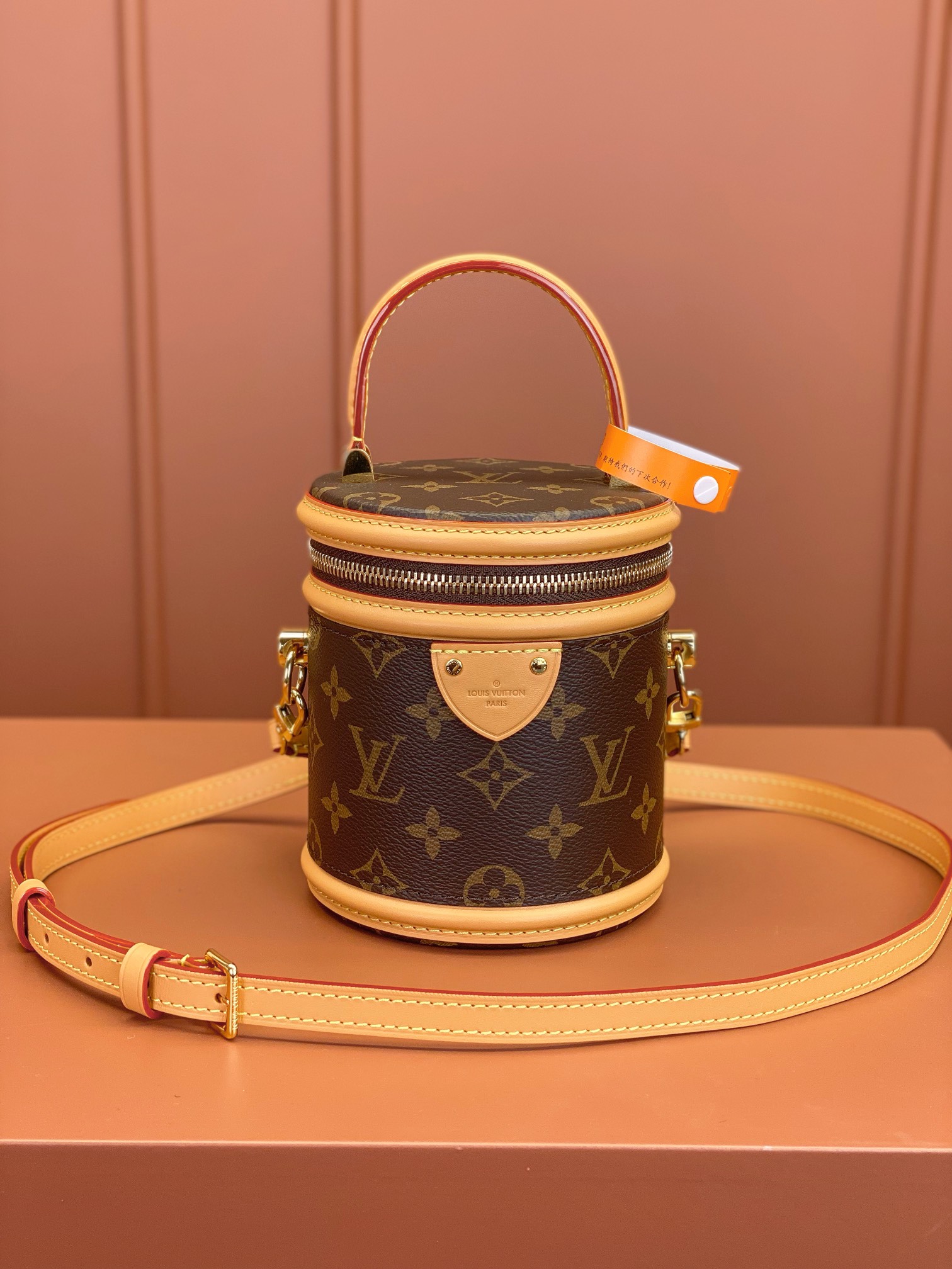 TOP Louis Vuitton LV L*V Giant Monogram Vanity Bag 14.5x14x12cm - Brown