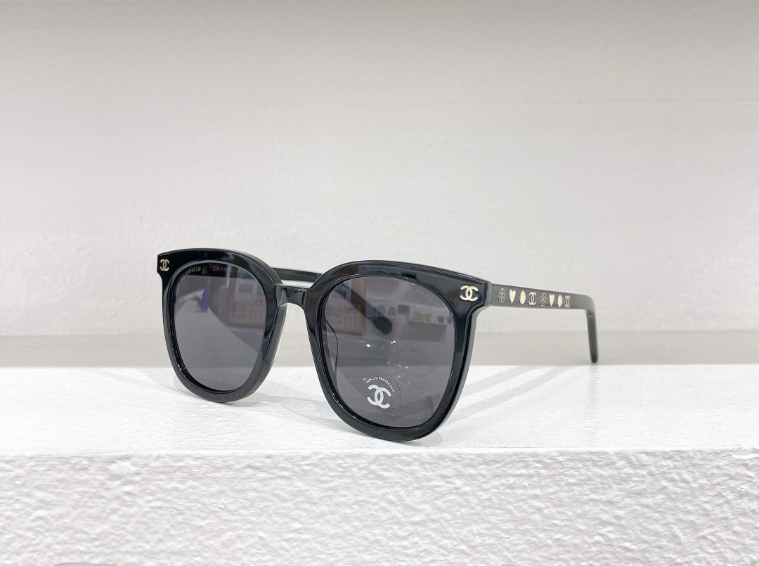 TOP CHANEL Sunglasses - 7 Colors