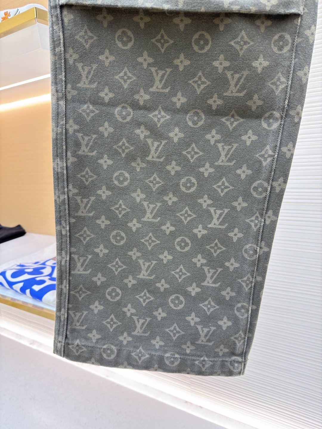 LOUIS VUITTON 满印提花口袋长裤牛仔裤