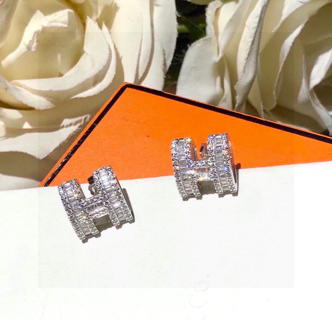 TOP HERMES Diamond H Earring