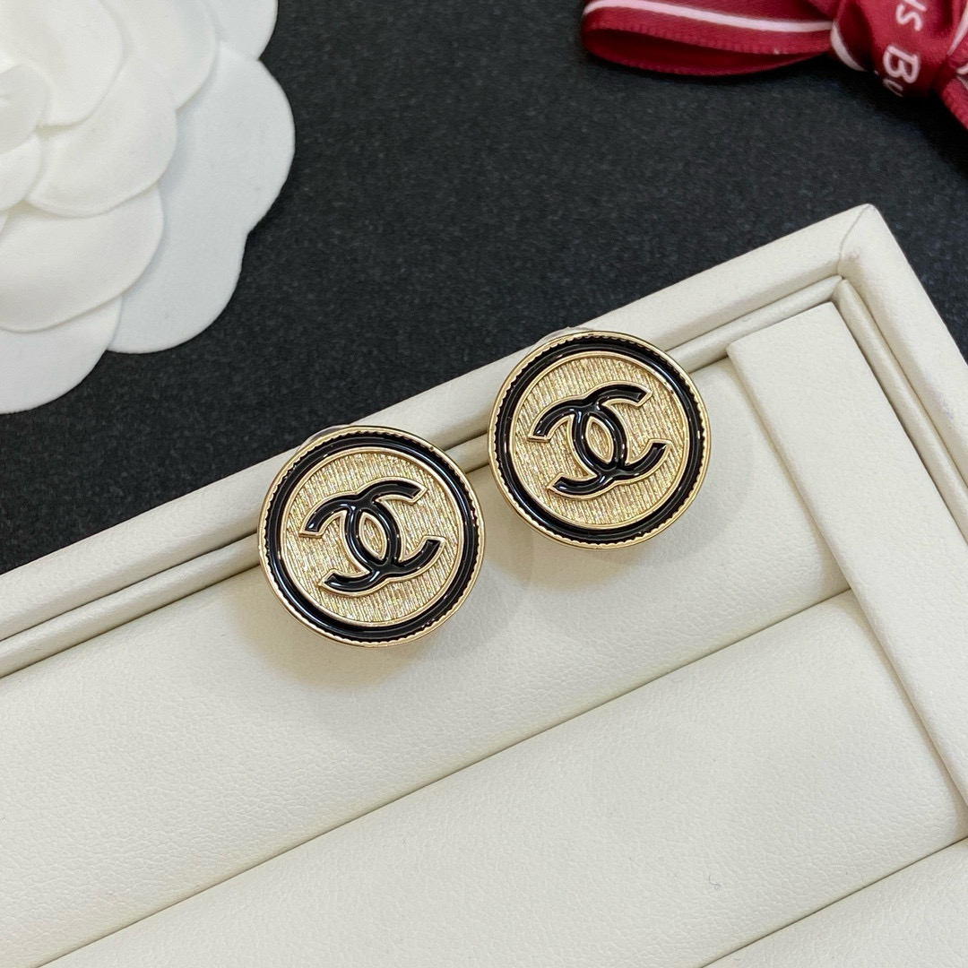 TOP CHANEL Earrings - Collection