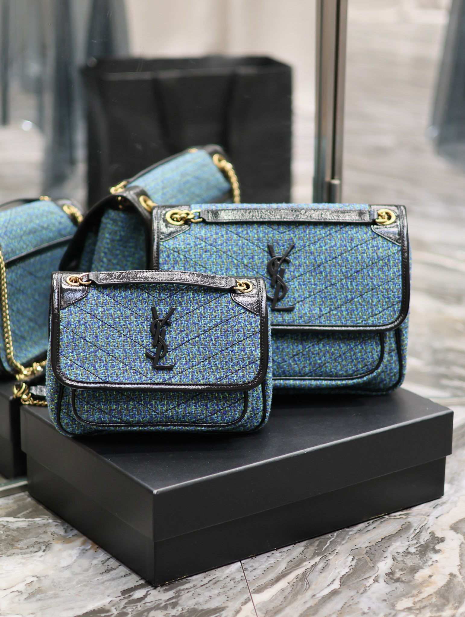 TOP Yves Saint Laurent YSL Niki Tweed with Leather Bag - Blue Tweed