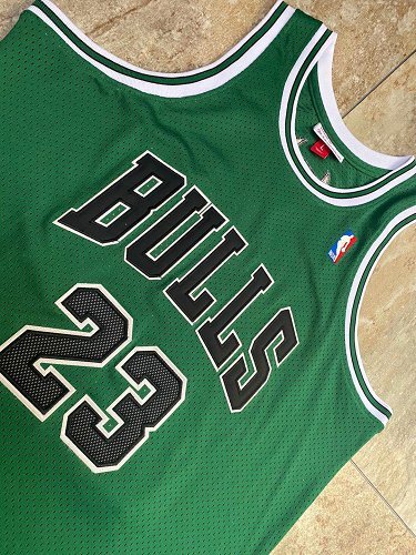 Chicago Bulls Michael Jordan 97-98 Retro Jersey - Green