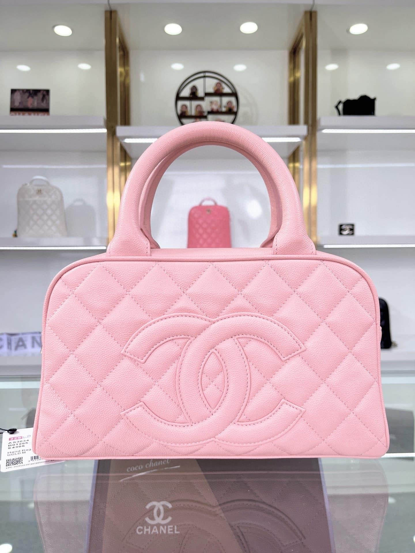 TOP CHANEL Bowler Mini Bag - Pink