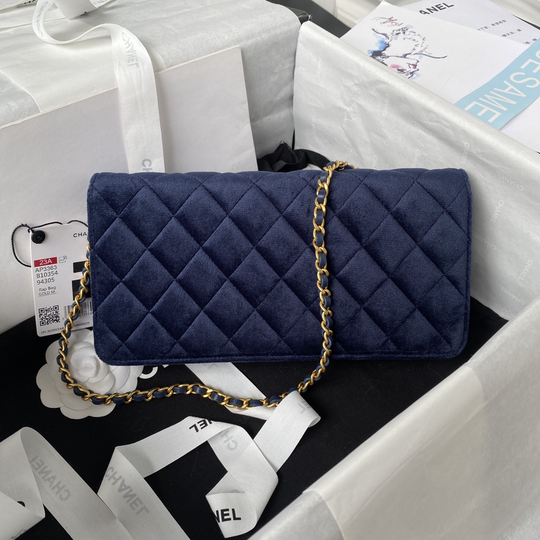 TOP CHANEL Classic Velvet  Sheepskin & Flannelette CF Small Size 11.5x23x4cm - Blue & SHW
