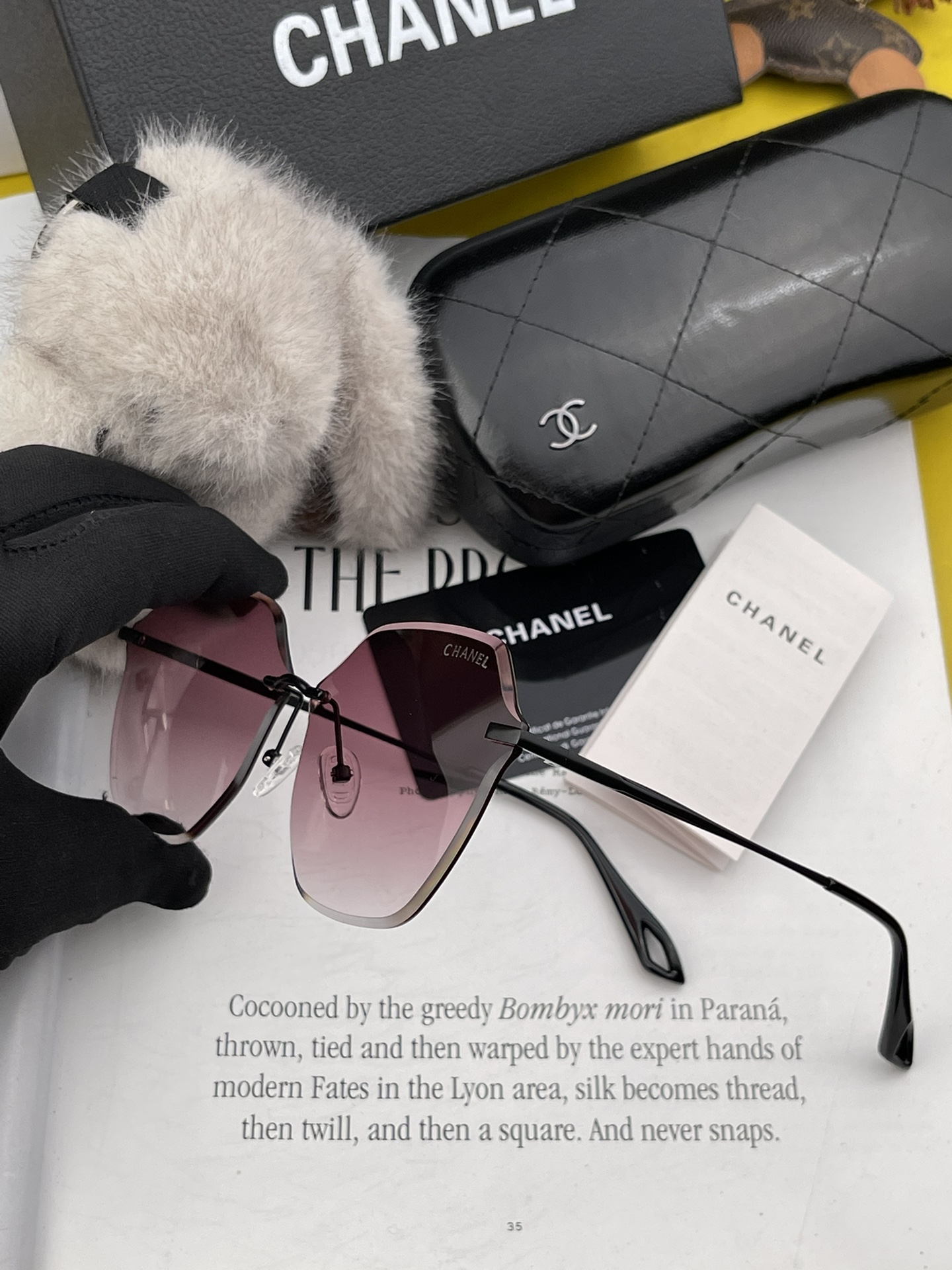 TOP CHANEL Nylon Polarized Sunglasses - 5 Colors