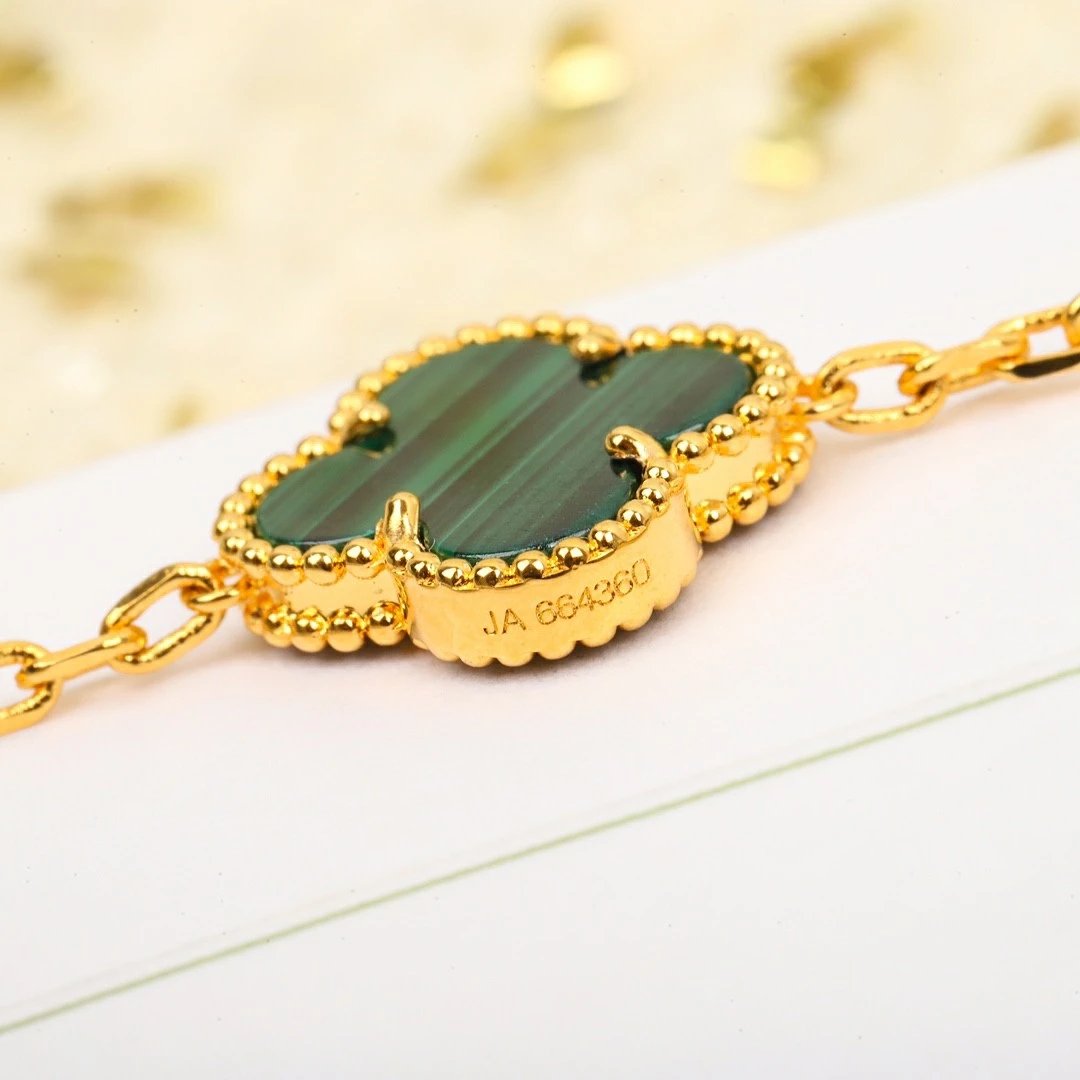 Van Cleef&Arpels VCA alhambra 20 malachite Diamond Necklace