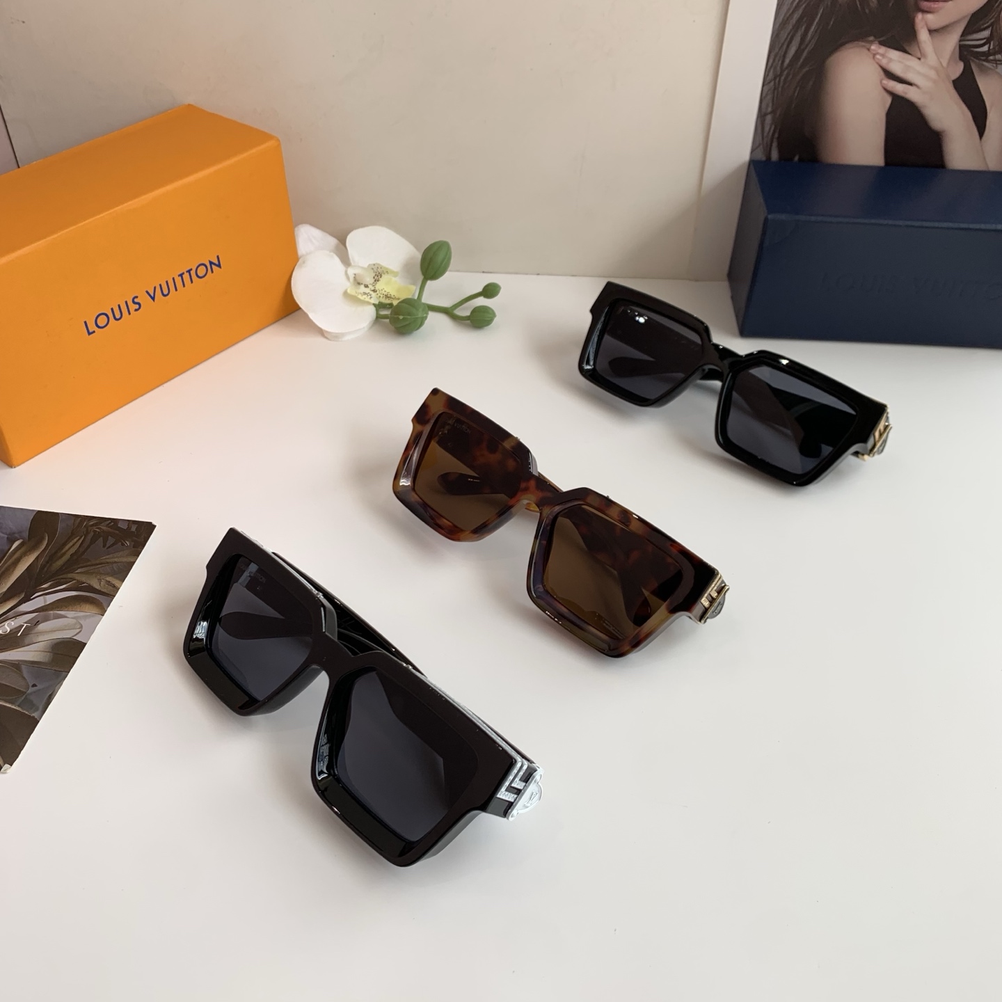 TOP Louis Vuitton LV Sunglasses - 3 Colors