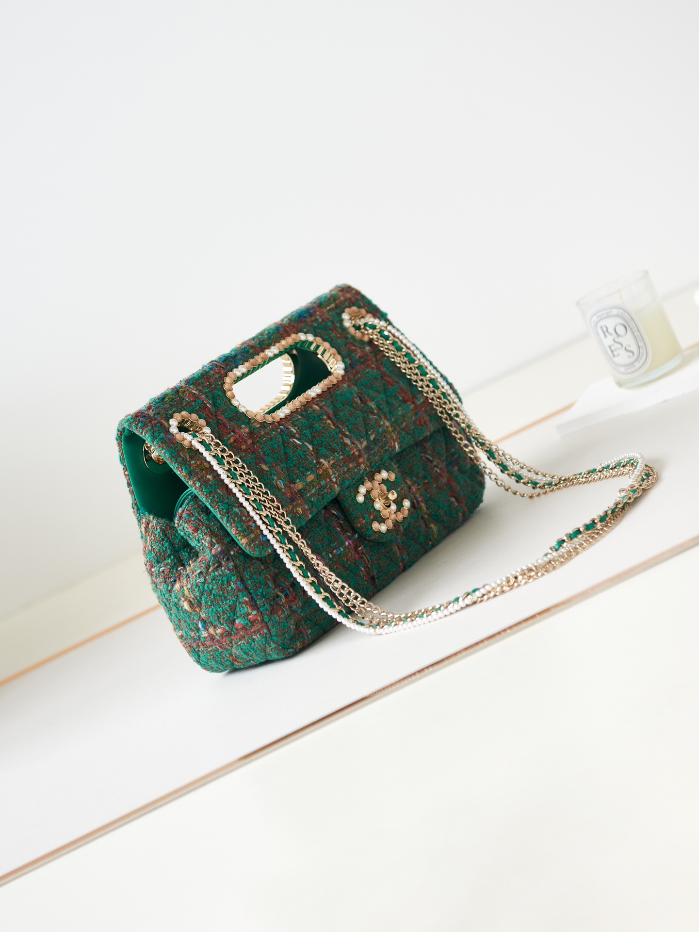 TOP CHANEL Pearl Chain Bag 19x29x9cm - Green