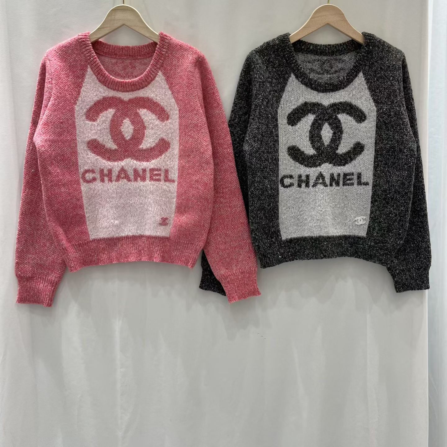 TOP CHANEL Sweater -  2 Colors