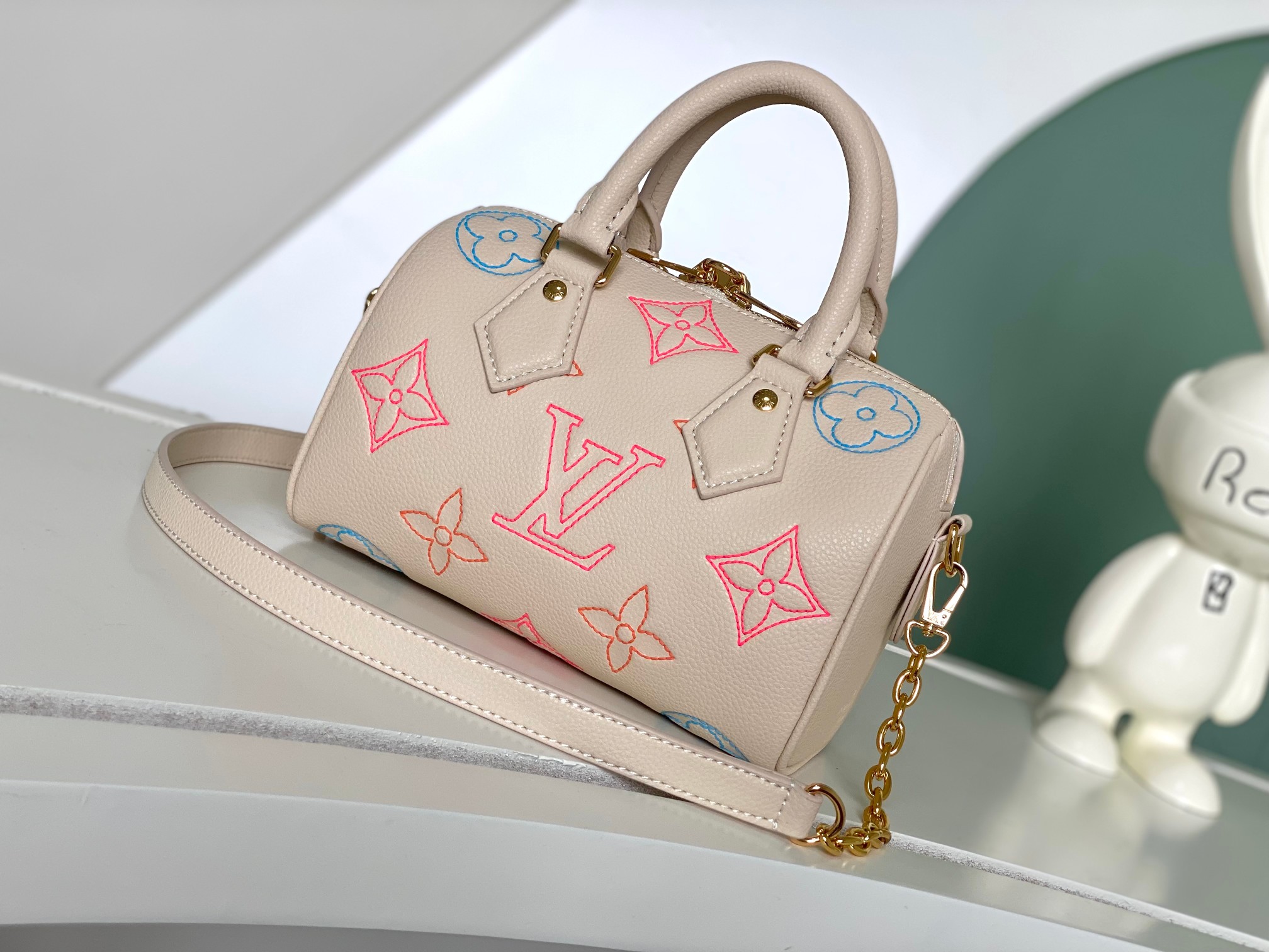 TOP Louis Vuitton LV Speedy Bandoulière 20 Monogram Bag 20.5 x 13.5 x 12 cm - Milky White