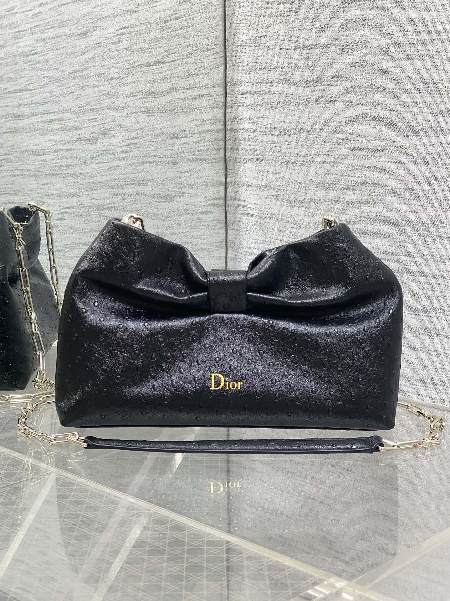 TOP Christian Dior Cowhide Leather Ostrich Pattern Chain Bag 27*8*18cm - 2 Colors