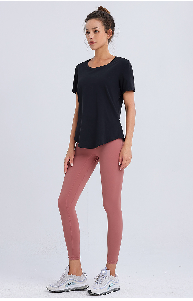Womens Seamless Bare-Sensation Tee