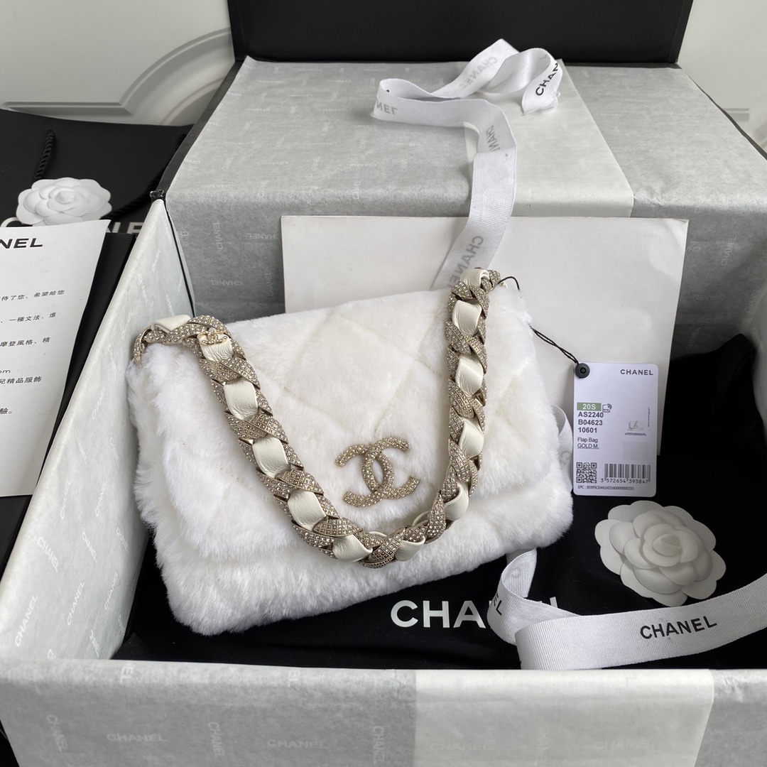 TOP CHANEL Diamond Wool Fur Bags 15*21.5*6.5cm - Black&White