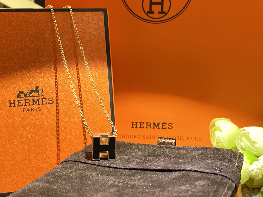 TOP HERMES H Box Necklace