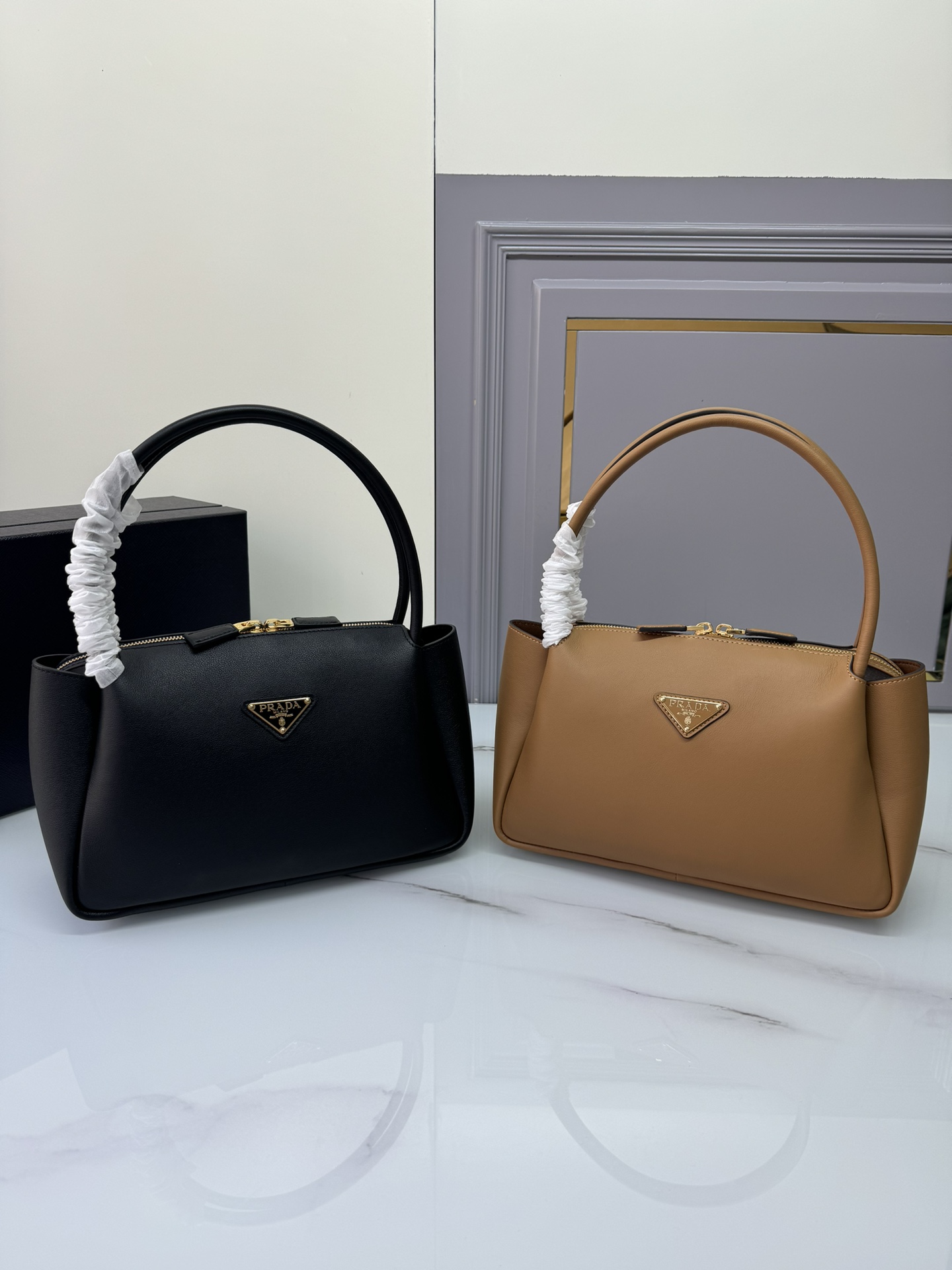 Top PRADA Bag Calfskin with Lambskin Interior 28x18x11cm - 2 Color