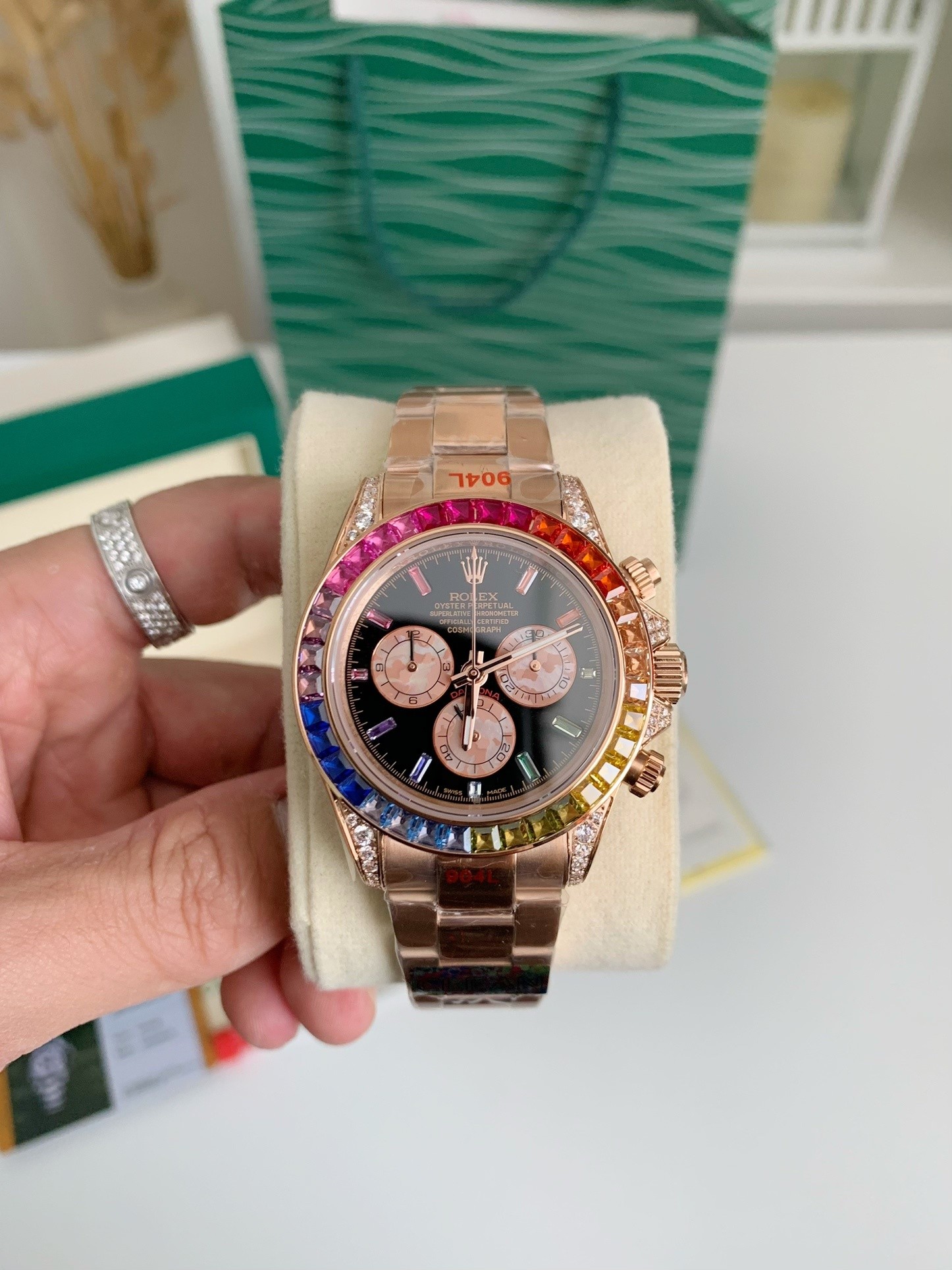 Rolex Cosmometer Daytona (Rainbow Di, prototype model 116595RBOW) watch