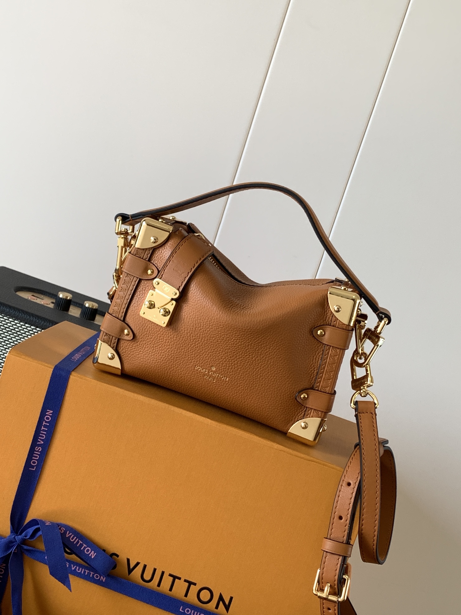 TOP Louis Vuitton LV Side Trunk Bag 18 x 12.0 x 8cm - 4 Colors