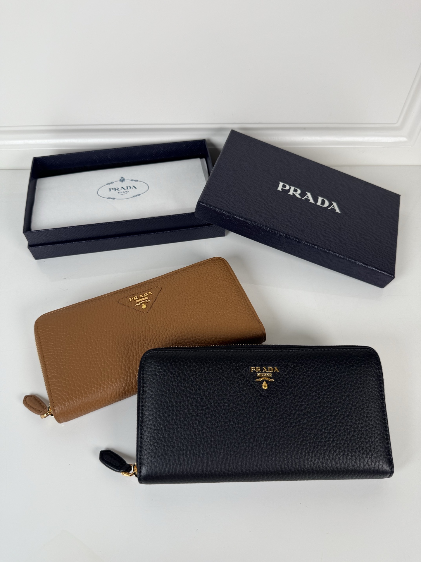 TOP PRADA Zipper Leather Wallet 20x10.3cm - 2 Color