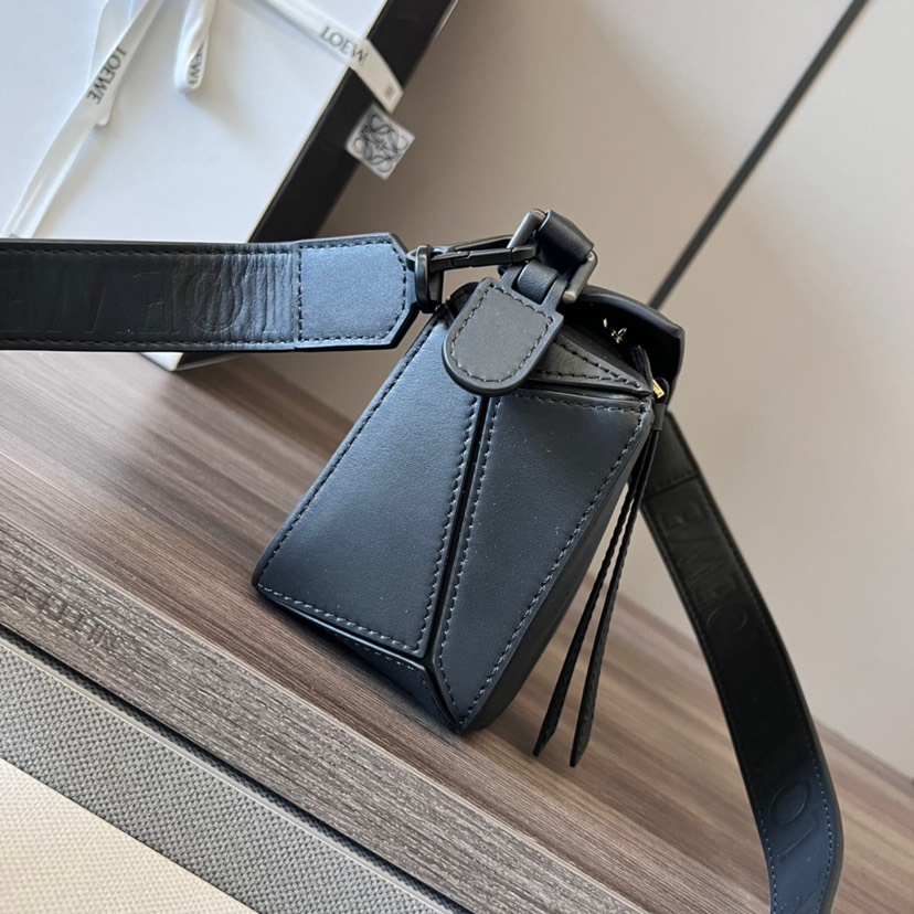 Loewe Mini Puzzle black(Replica)