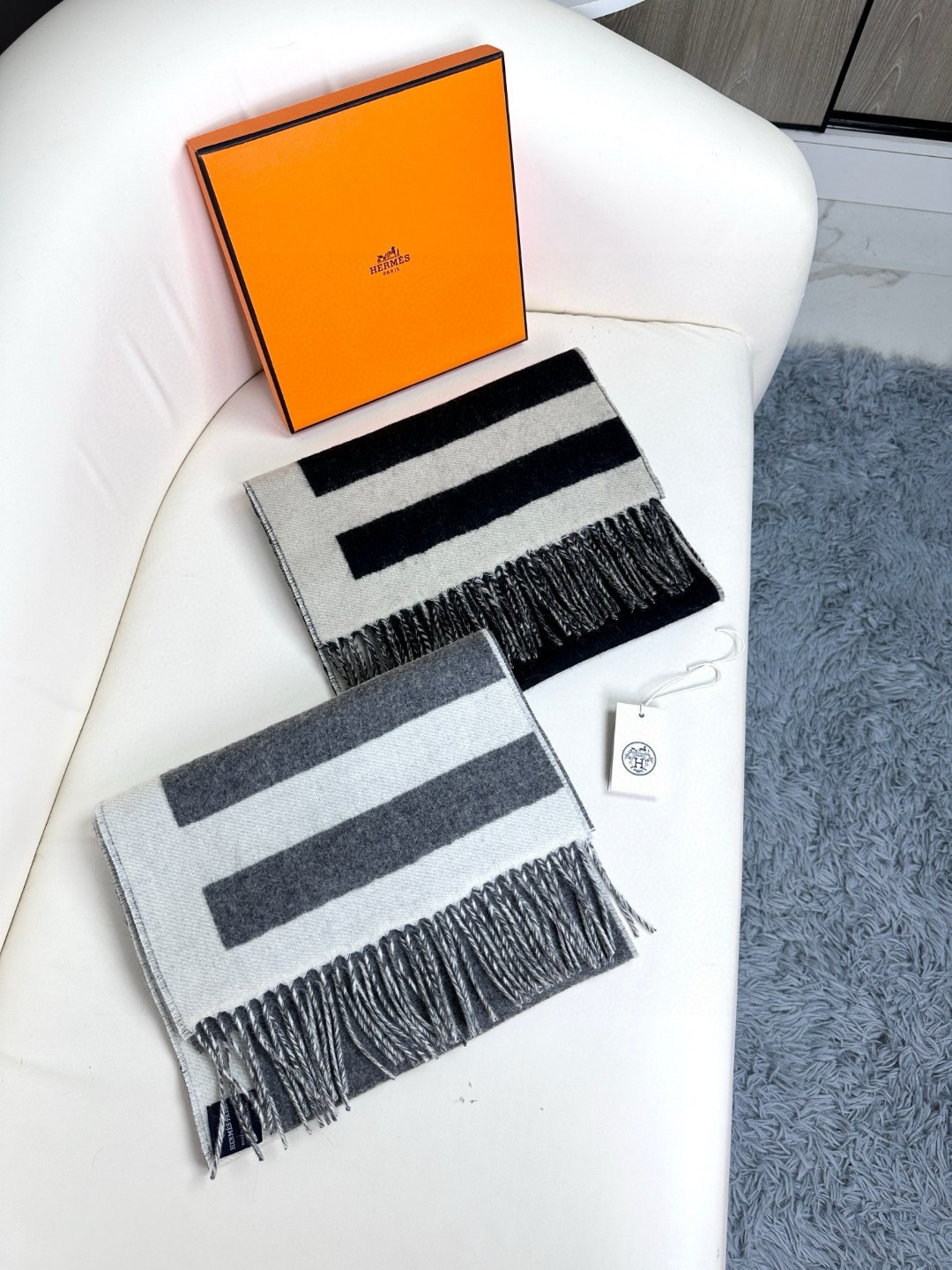 TOP HERMES Cashmere Scarf 30x140cm - 2 Colors