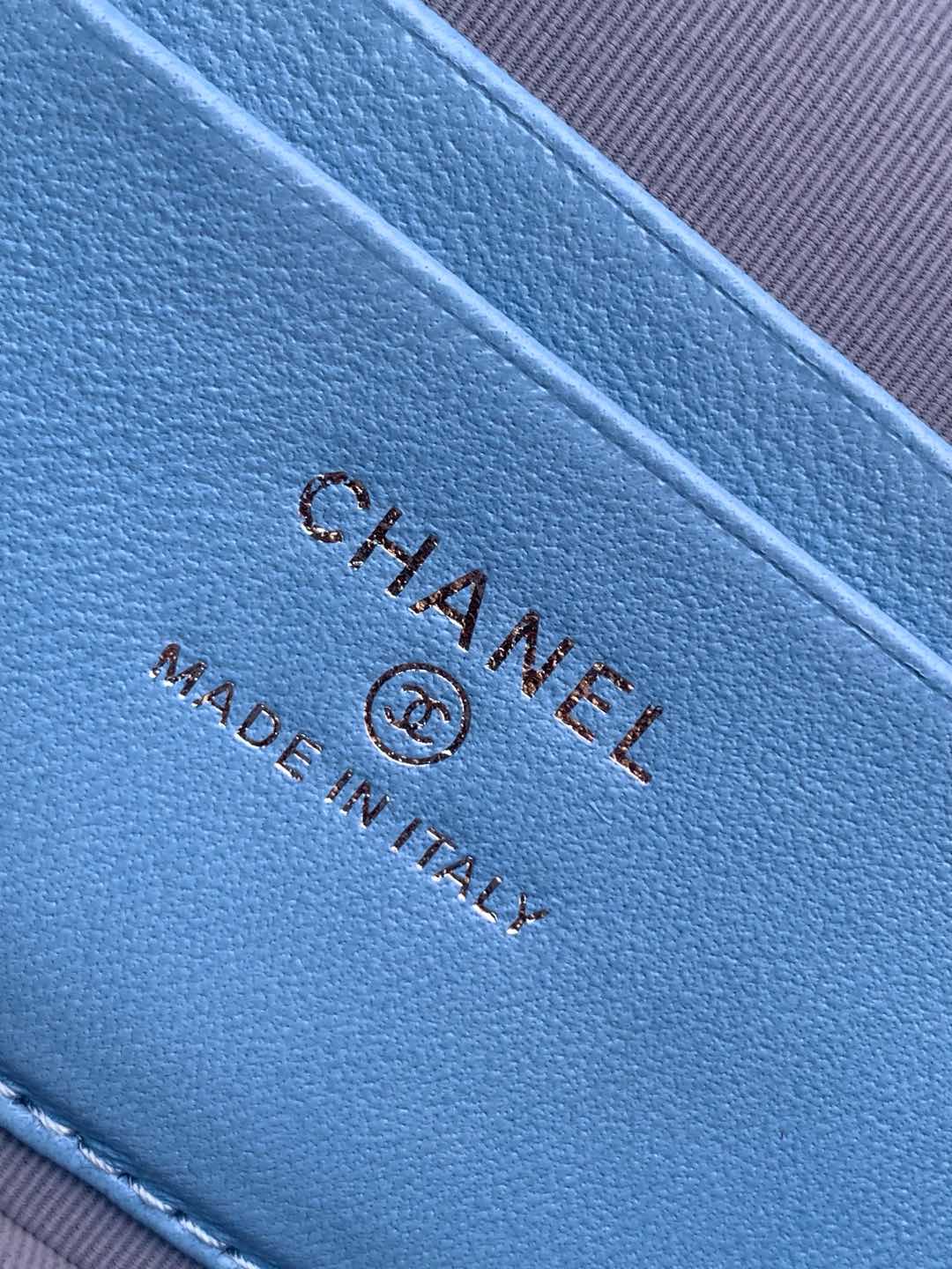 TOP CHANEL Vanity Case Denim 17×19.5×5cm - Blue