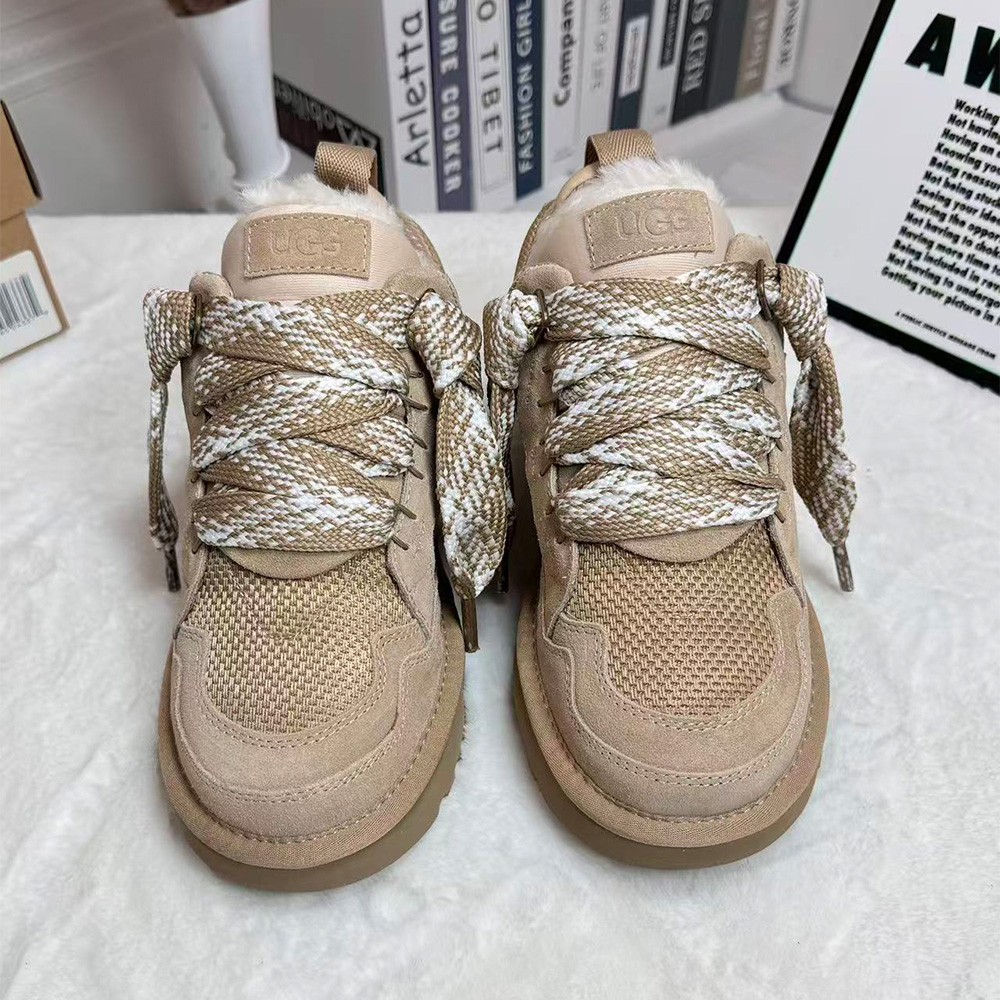 UGG Low-top sneakers(Replica)