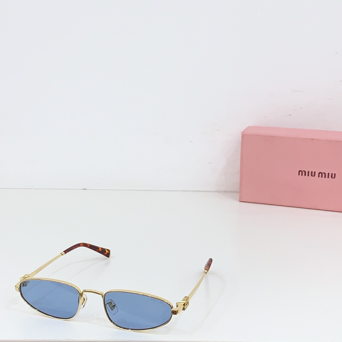 TOP Miu Miu Sunglasses - 5 Color