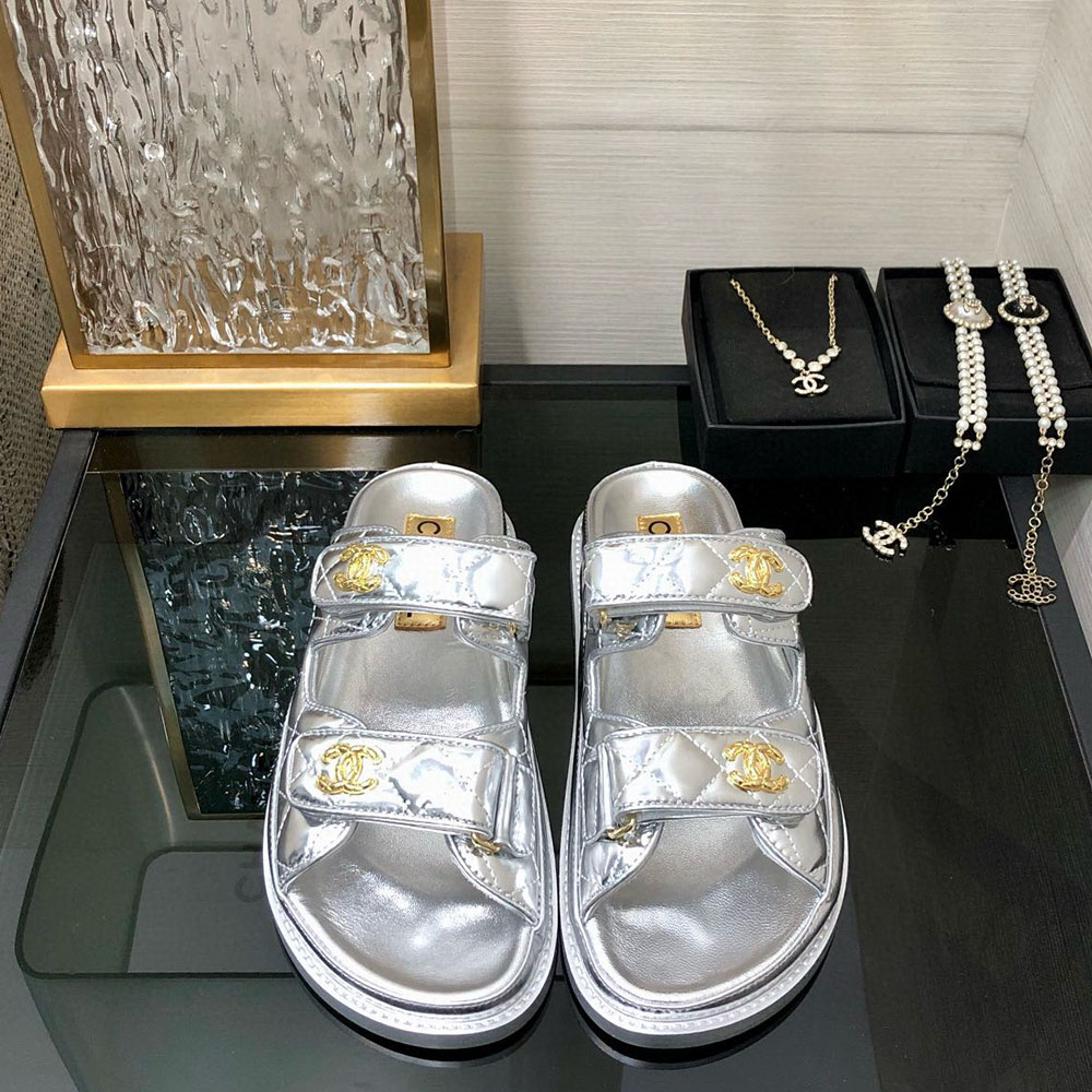 Chanel Fashionable Half Slippers Sandals Slide（Replica）