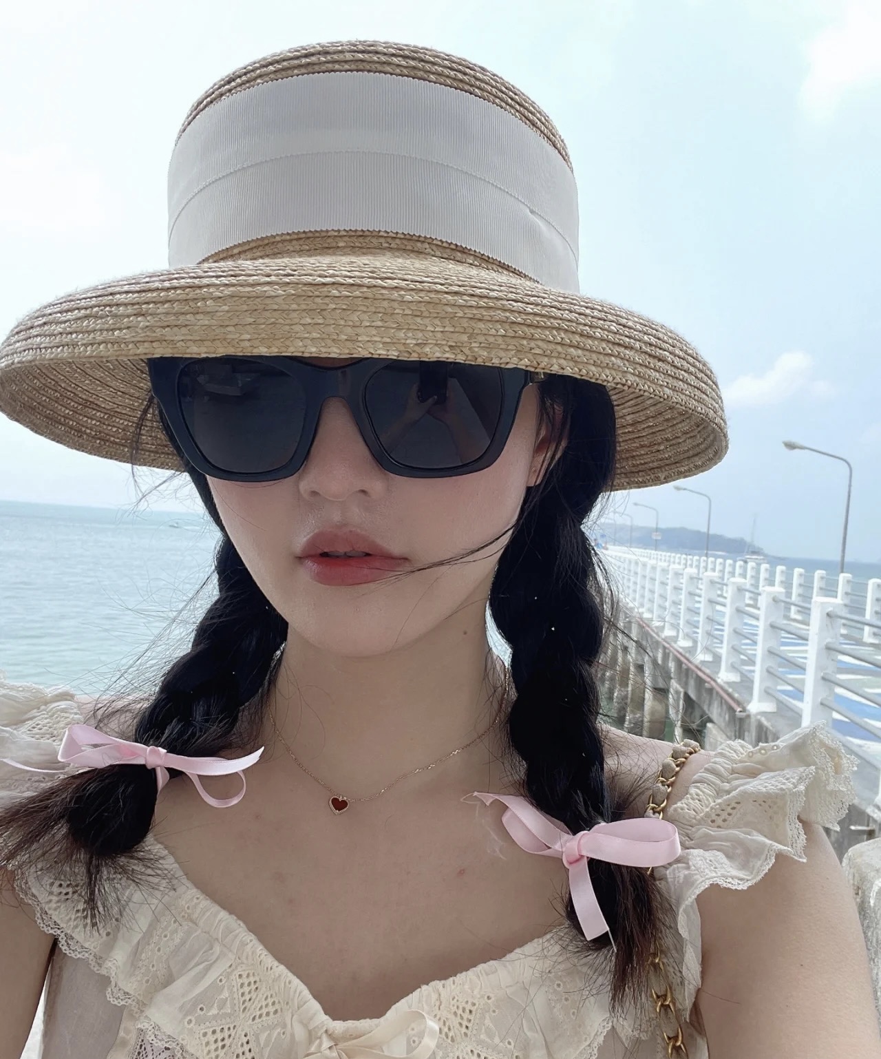 TOP CHANEL  Glasses - Black