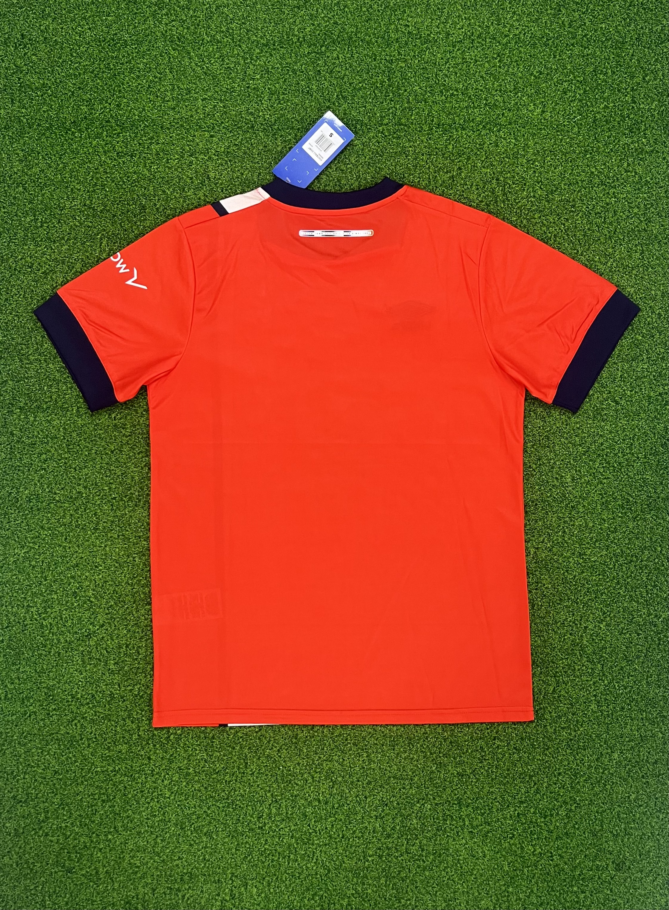 2425  Luton Home jersey.Player embroidery version