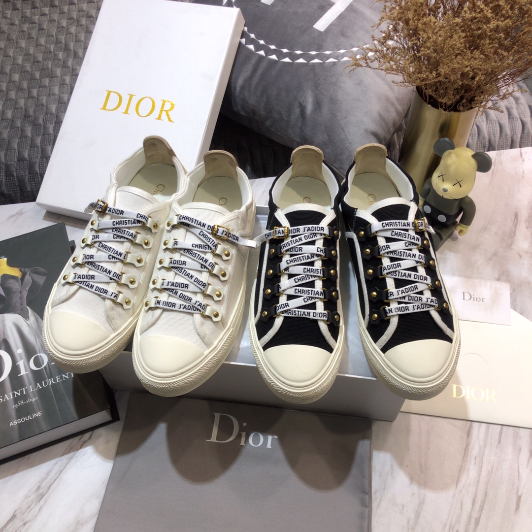 TOP Christian Dior Walkn Flat Strap Casual Shoes - 3 Colors