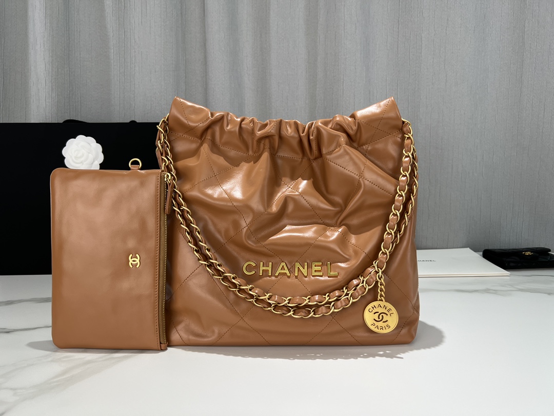 TOP CHANEL 22 Bag 35CM - GHW - Brown