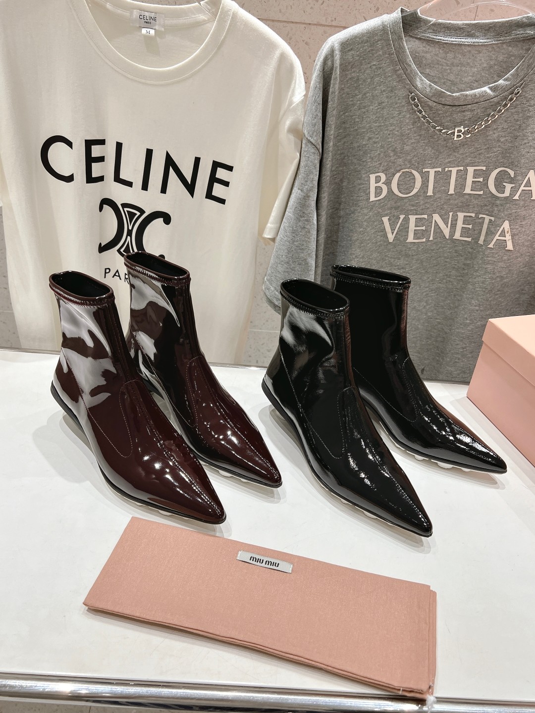 TOP Miu Miu  Patent Leather Boots - 2 Color