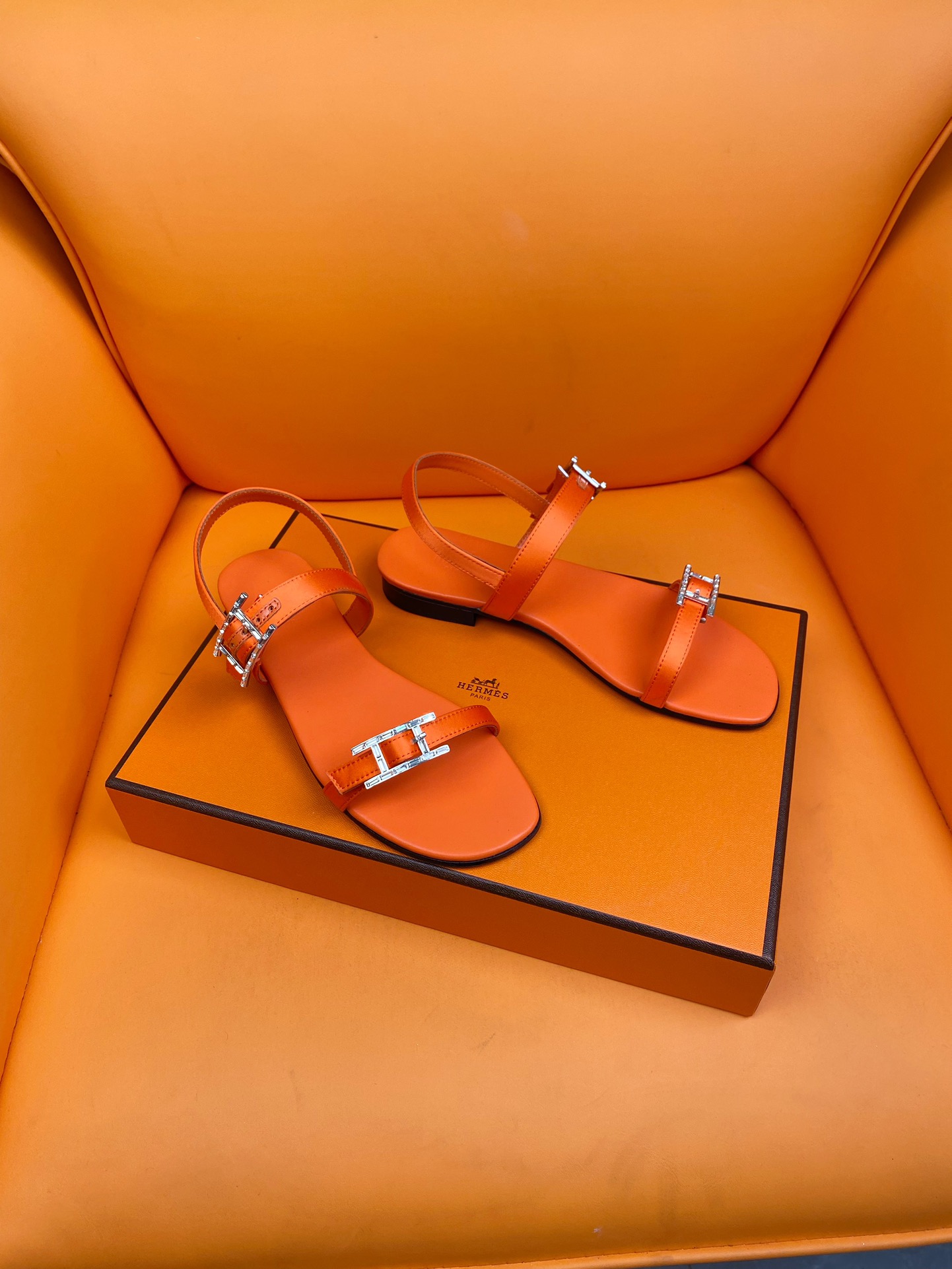 TOP HERMES Diamond Buckle Sandals - 5 Color