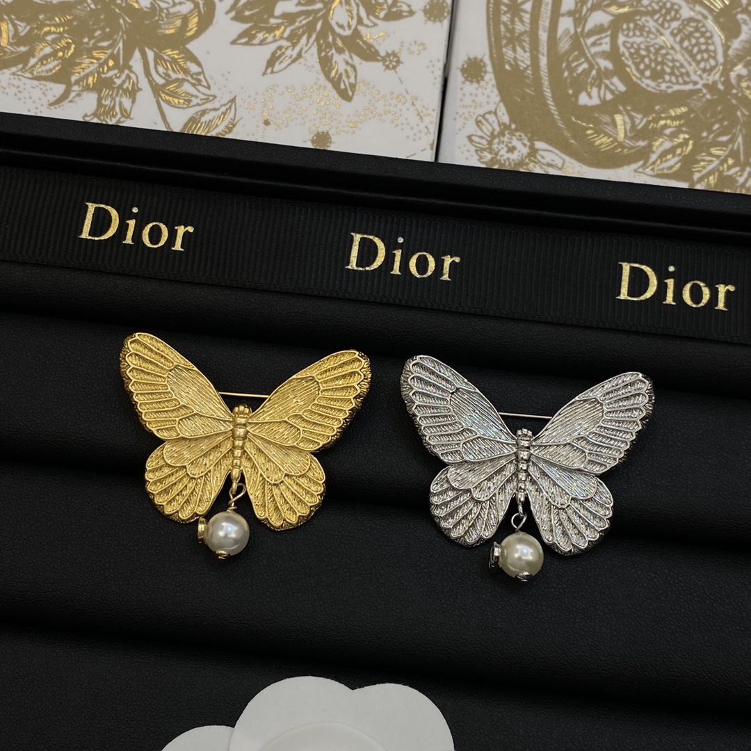 TOP Christian Dior Butterfly Brooch - 2 Color