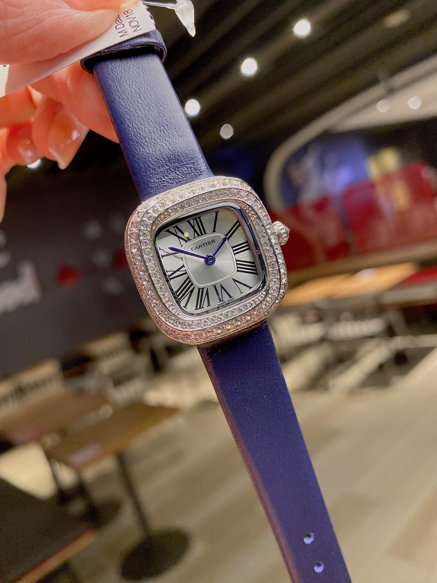 TOP Cartier COUSSIN DE CARTIER 💗quartz Watches - Five Colors
