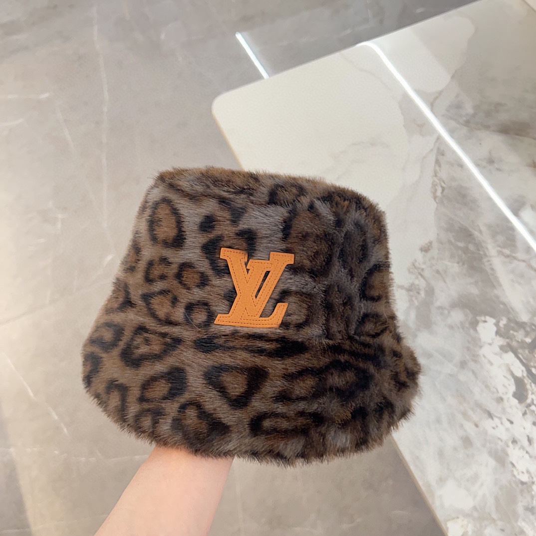 TOP Louis Vuitton LV Leopard Print Fisherman's Hat - 3 Colors