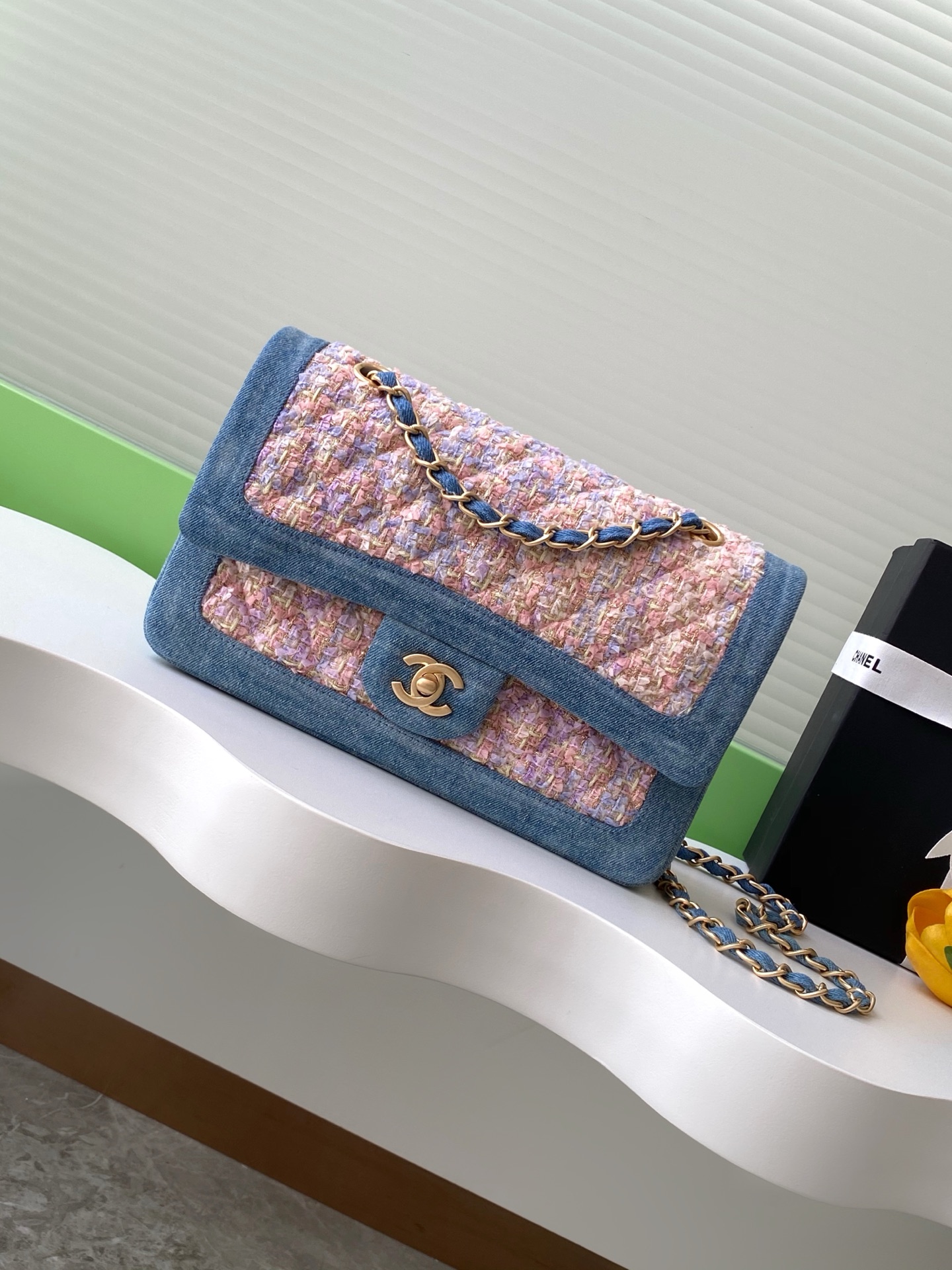 TOP CHANEL Flap Bag Denim Patchwork Bag 14x21x8cm - Blue&Pink