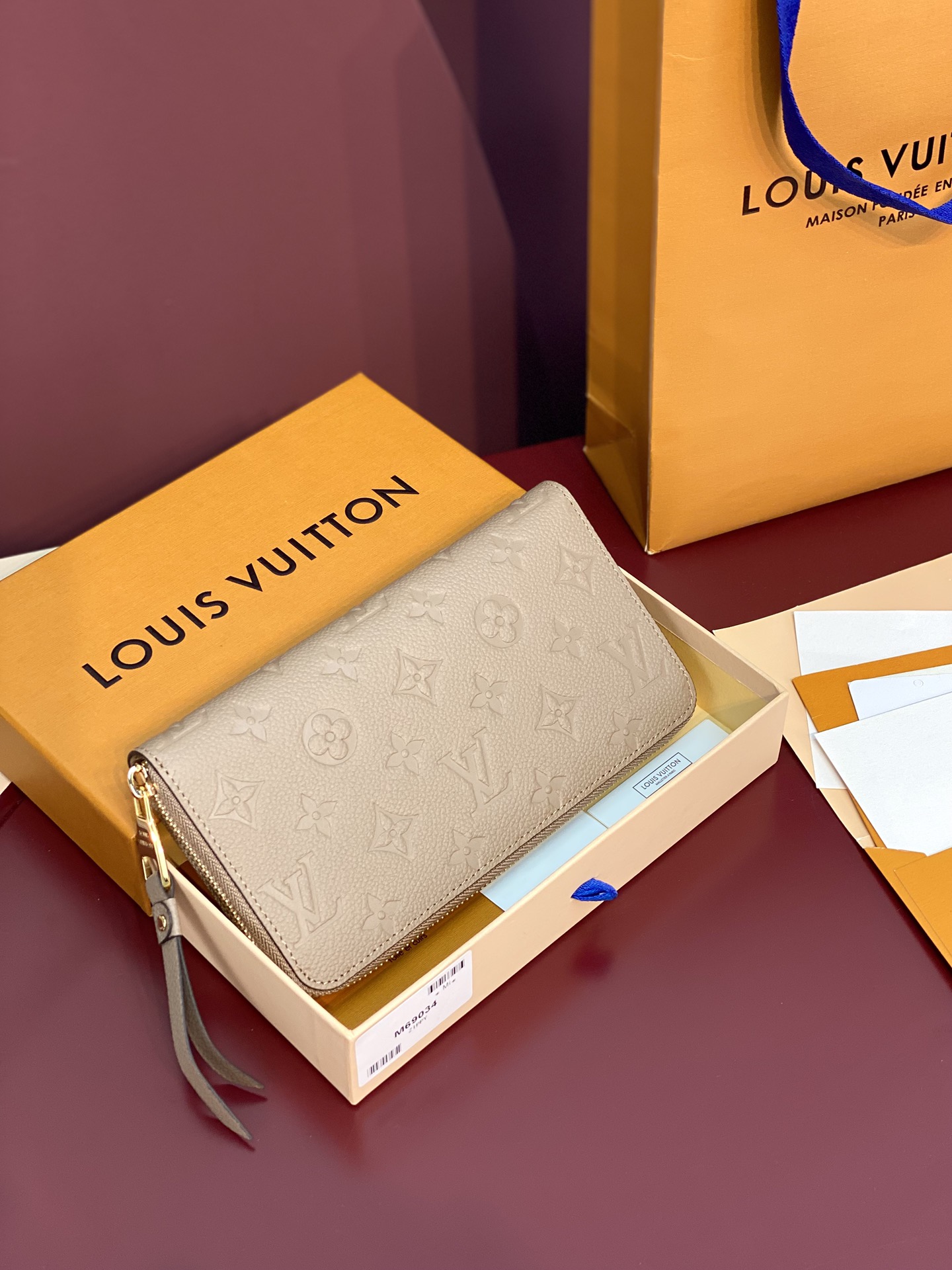 TOP Louis Vuitton LV Zippy Wallet Monogram Empreinte Leather 19.5x10cm - Khaki