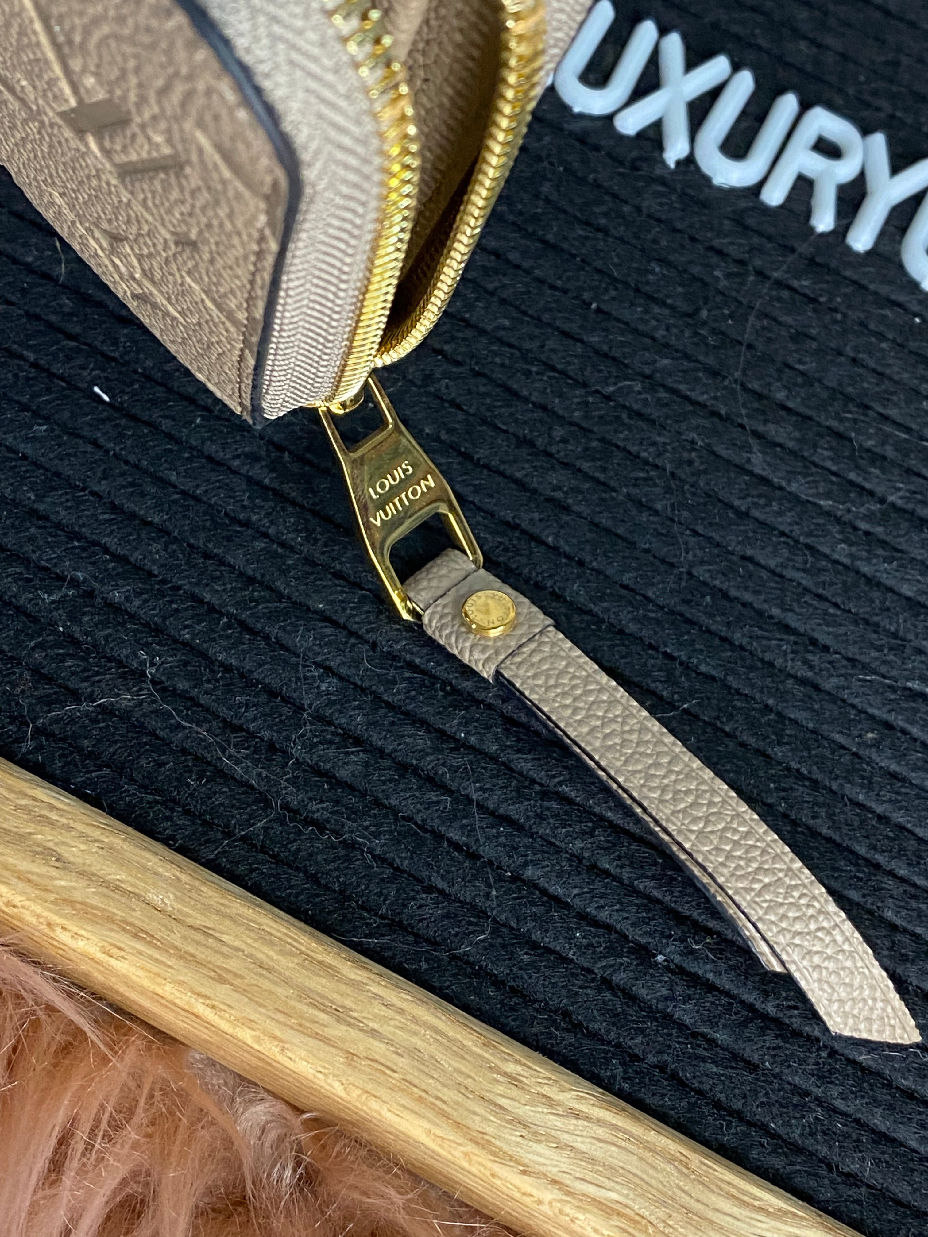 TOP Louis Vuitton LV LV Zippy Wallet Empreinte - Turtle Dove