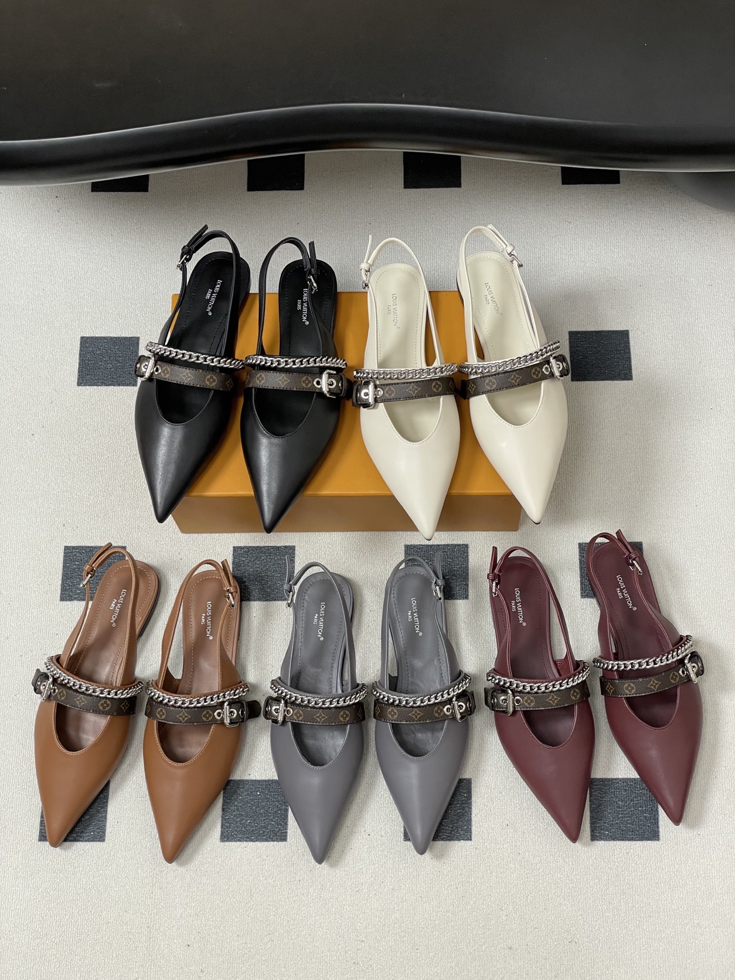 TOP Louis Vuitton LV Flat Mules - 5 Color