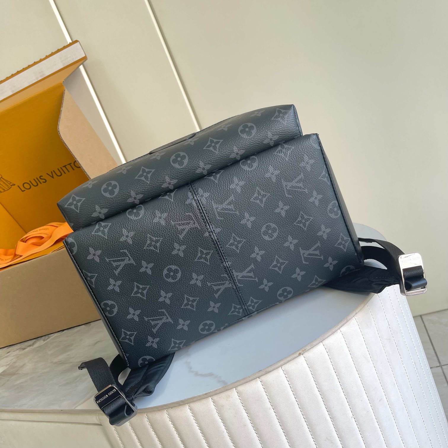 TOP Louis Vuitton LV Discovery Backpack Monogram Eclipse 42x17x31cm - Black