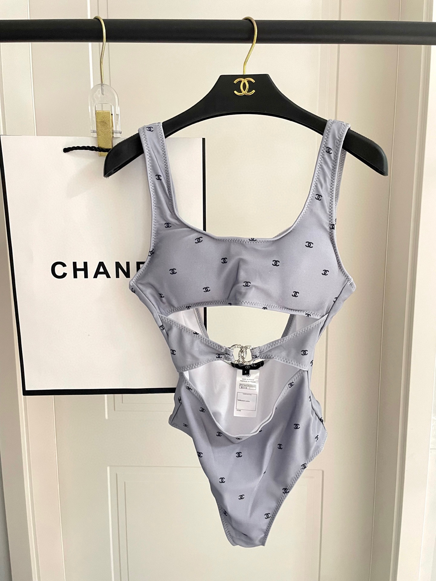TOP CHANEL One-Piece Swimsuit - 2 Color