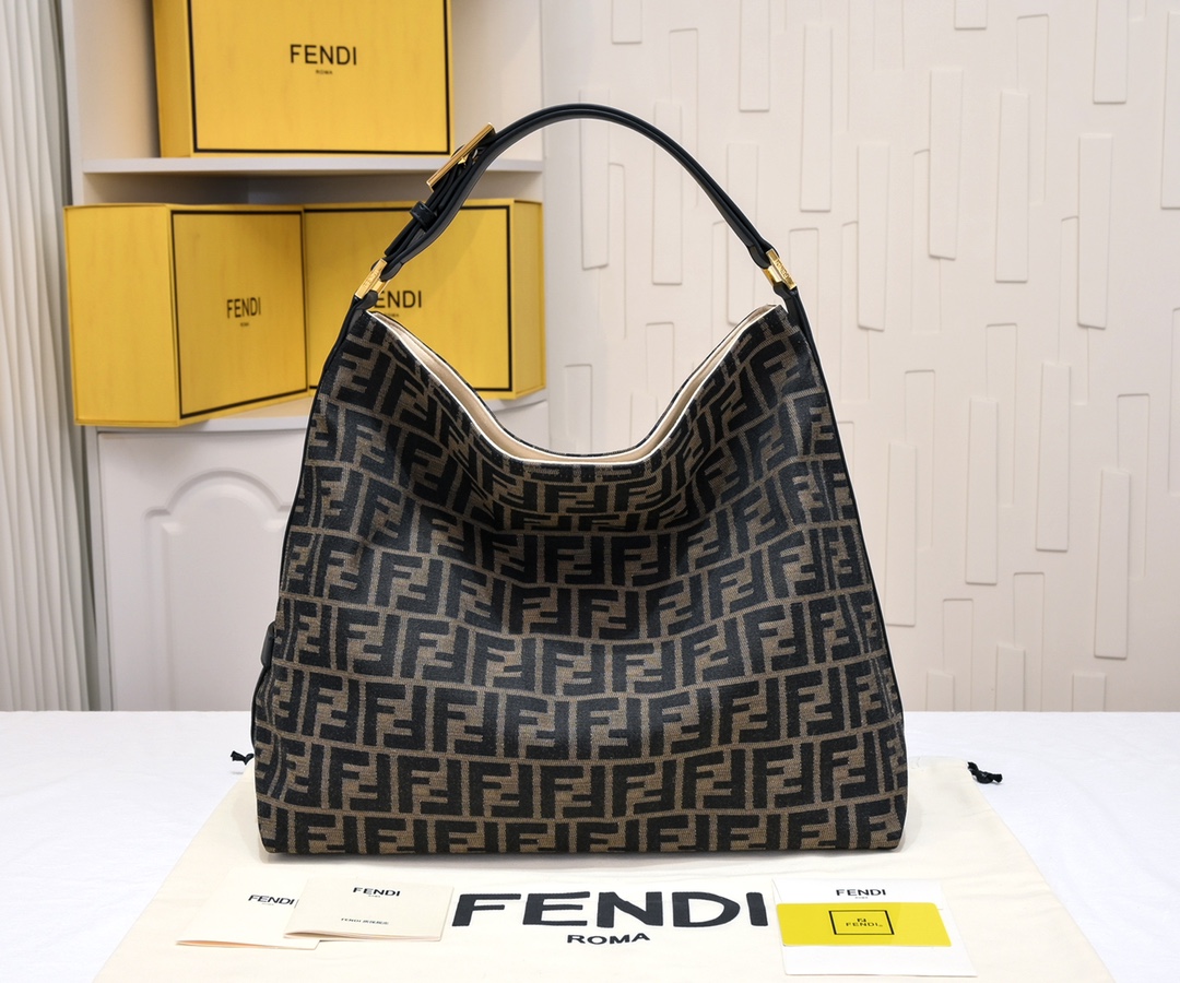 TOP FENDI FENDI Calfskin Shopping Bag 36-33-15cm
