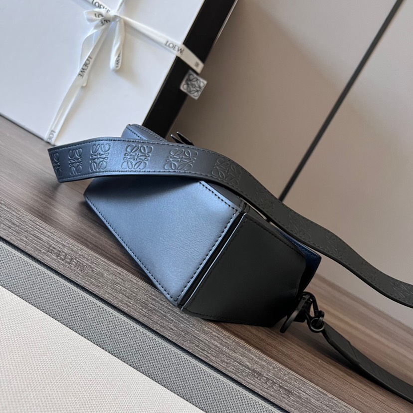 Loewe Mini Puzzle black(Replica)